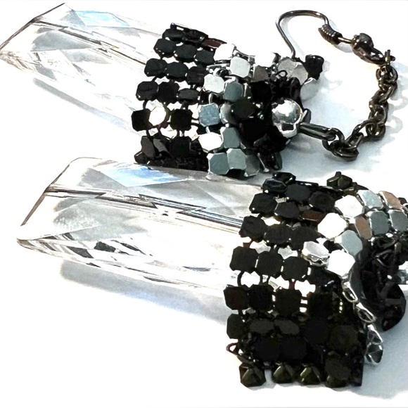 Vintage Retro Dangle Black And Silver Tone Metal Chain And Crystal Hook Earrings - Picture 7 of 8